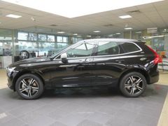 Fahrzeugabbildung Volvo XC60*T8*R-Design*AWD*DAB*LED*NAVI*LUFT*AHK*