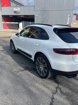 Porsche Macan S Diesel S - Porsche Gebrauchtwagen in Troisdorf