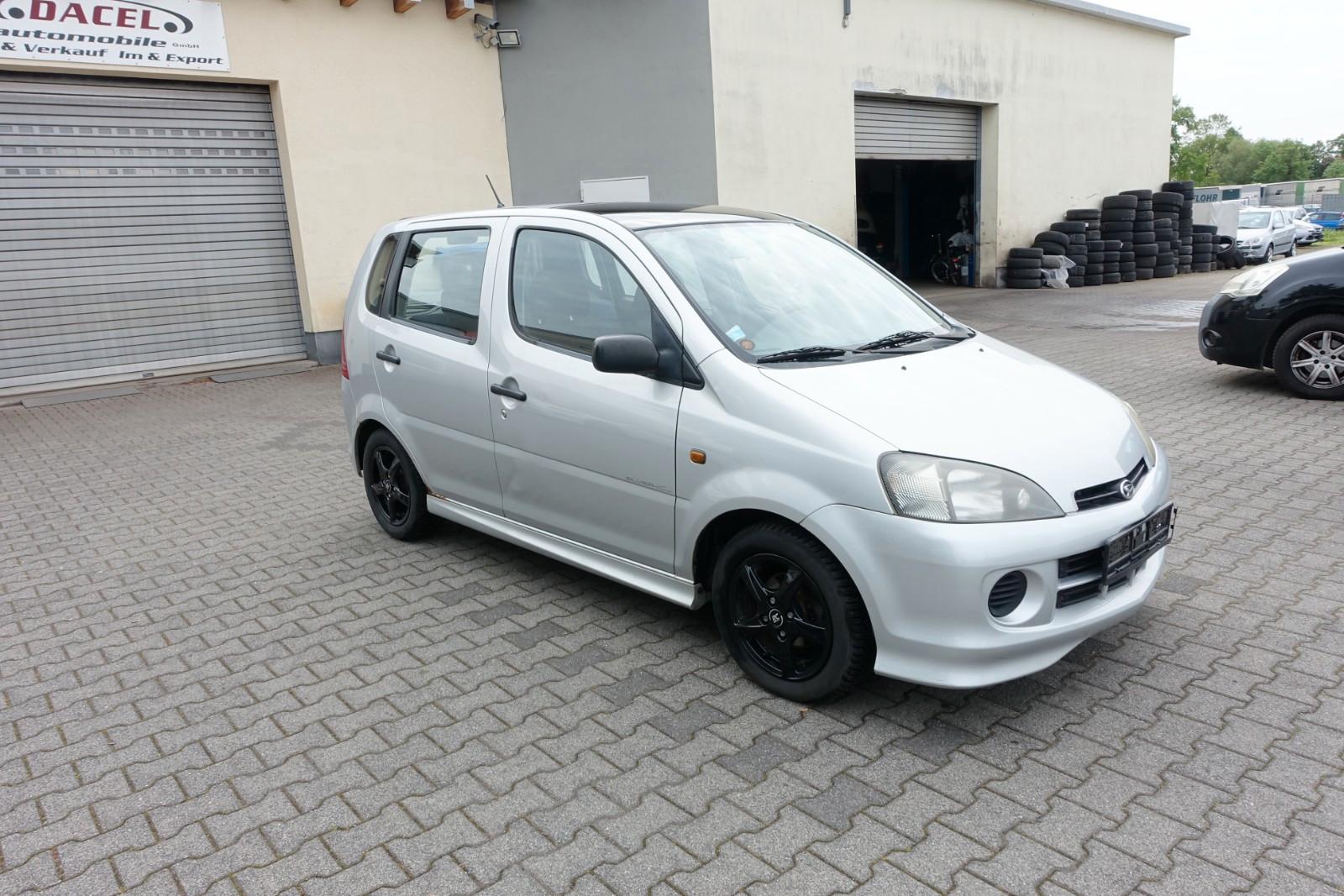 Daihatsu YRV 1.3 Plus