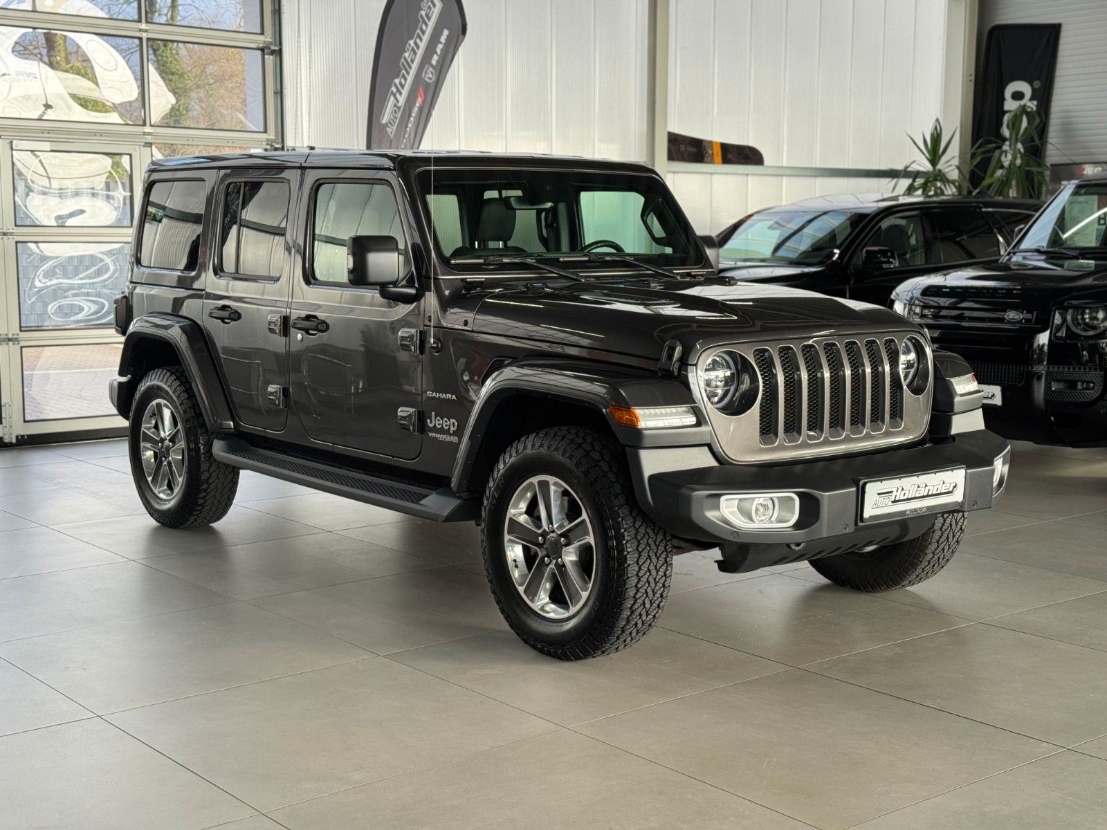 Fahrzeugabbildung Jeep Wrangler Unlimited 2.0 T-GDI Sahara "Di.-Sperre"