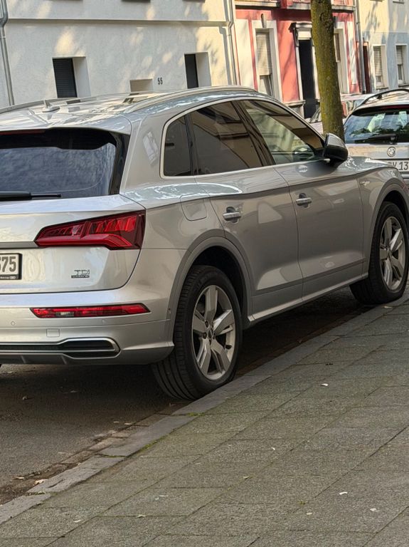 Image of Audi Q5
