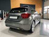 Mercedes-Benz A 180 Urban Rentnerfahrzeug  - : Limousine, Rent