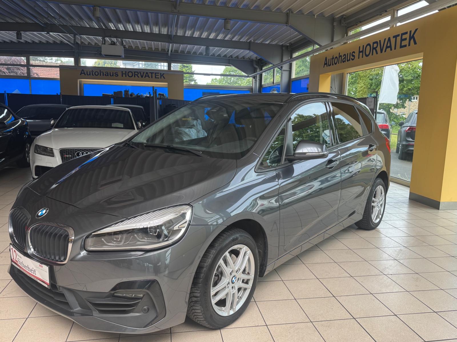 BMW 218i Active Tourer 218i*Kamera*LED*Scheckheft