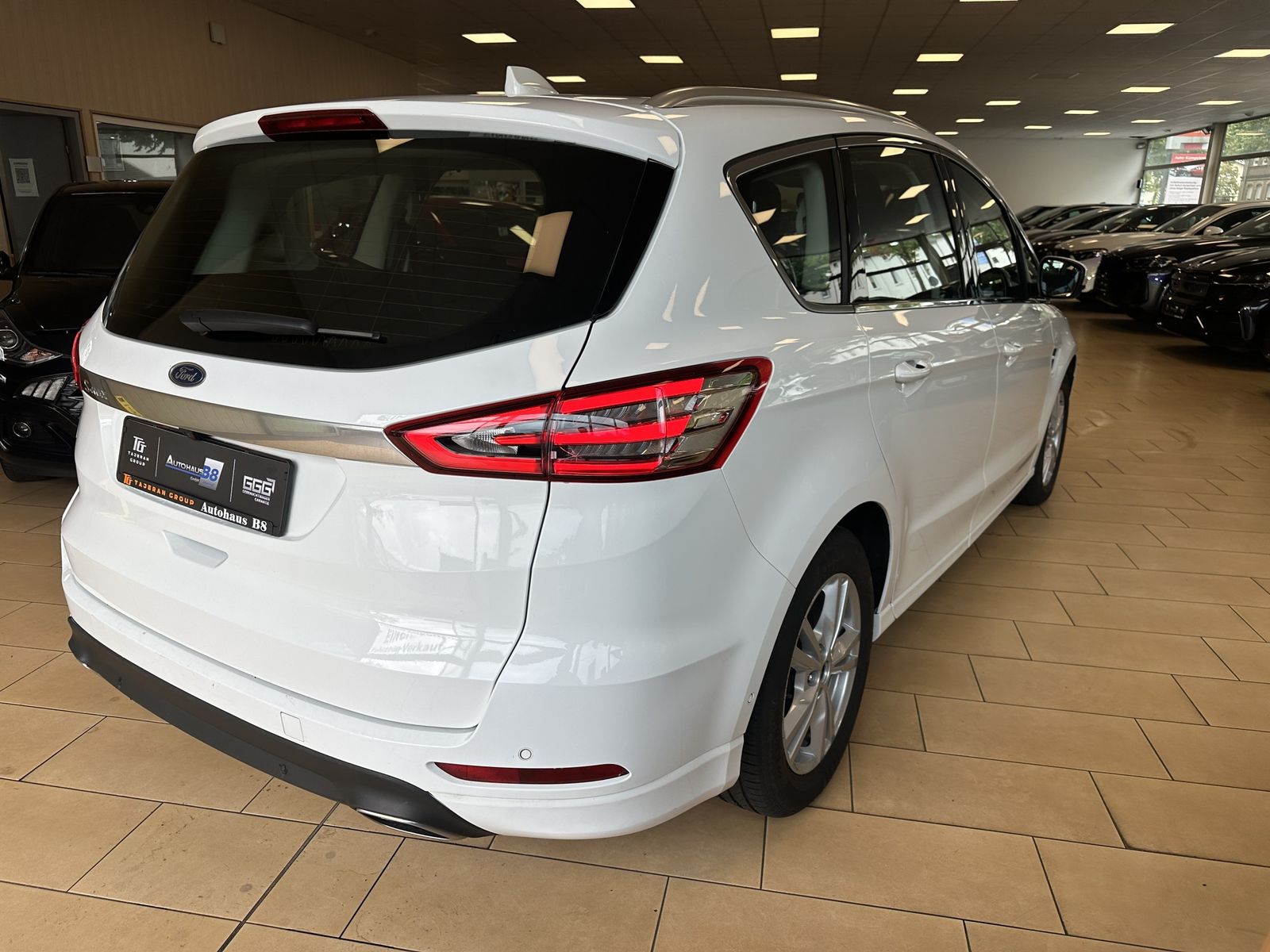 Ford S-MAX Titanium*Navi*LED*CAM*SHZ*Tempomat*1.hand imagem 3