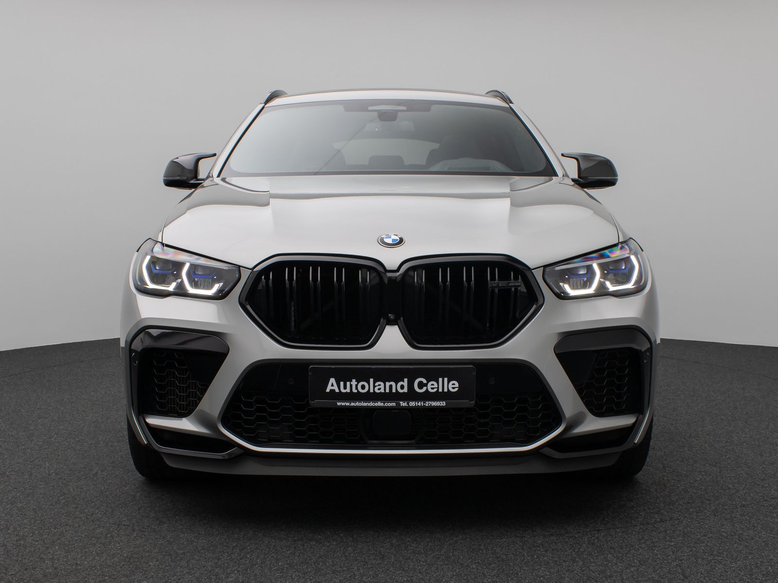 Fahrzeugabbildung BMW X6 M Panorama 360°Laser B&W Massage SoftCl AHK