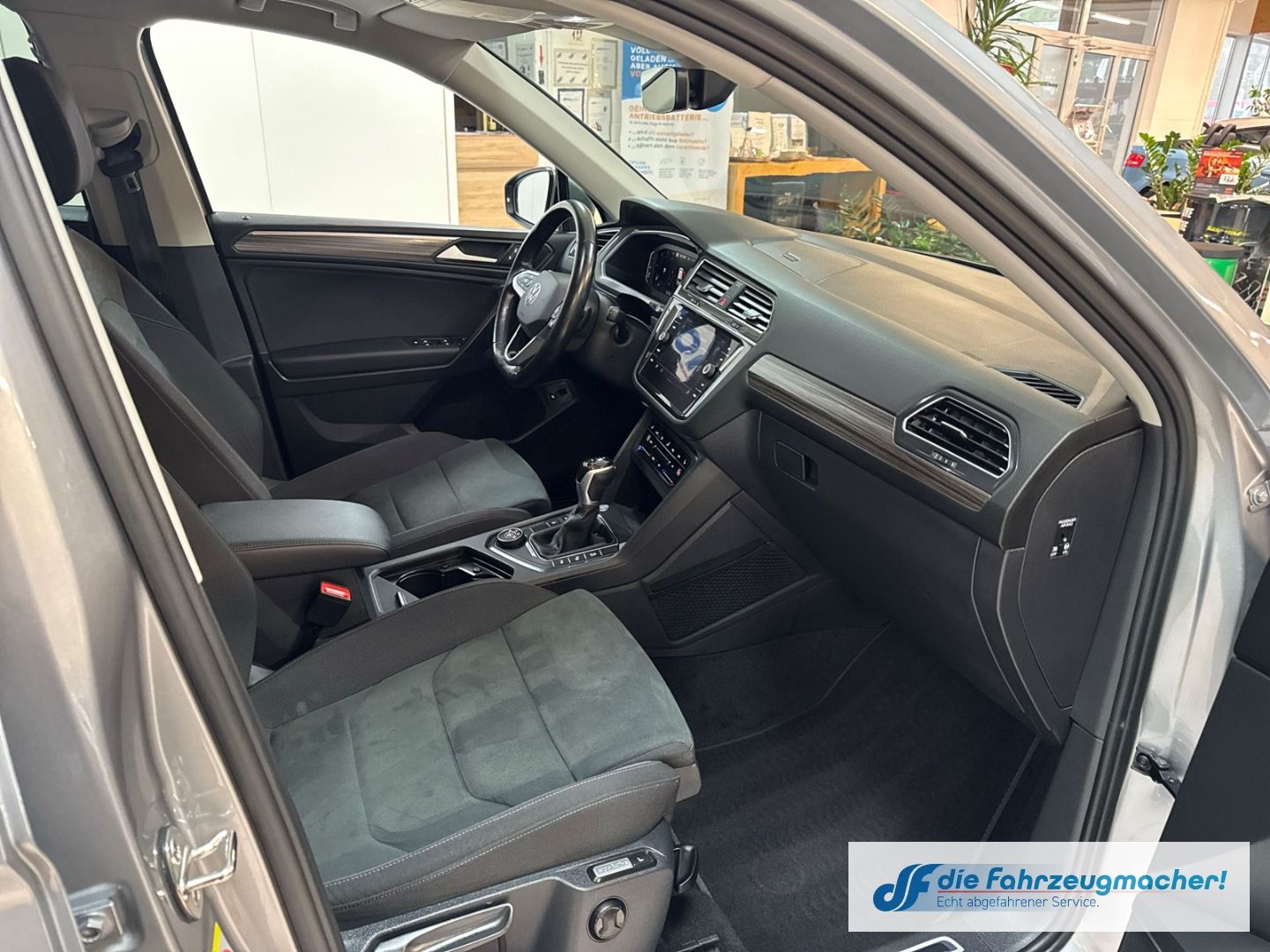 Fahrzeugabbildung Volkswagen Tiguan Allspace Elegance 4Motion 2.0 TDI   *EXPO