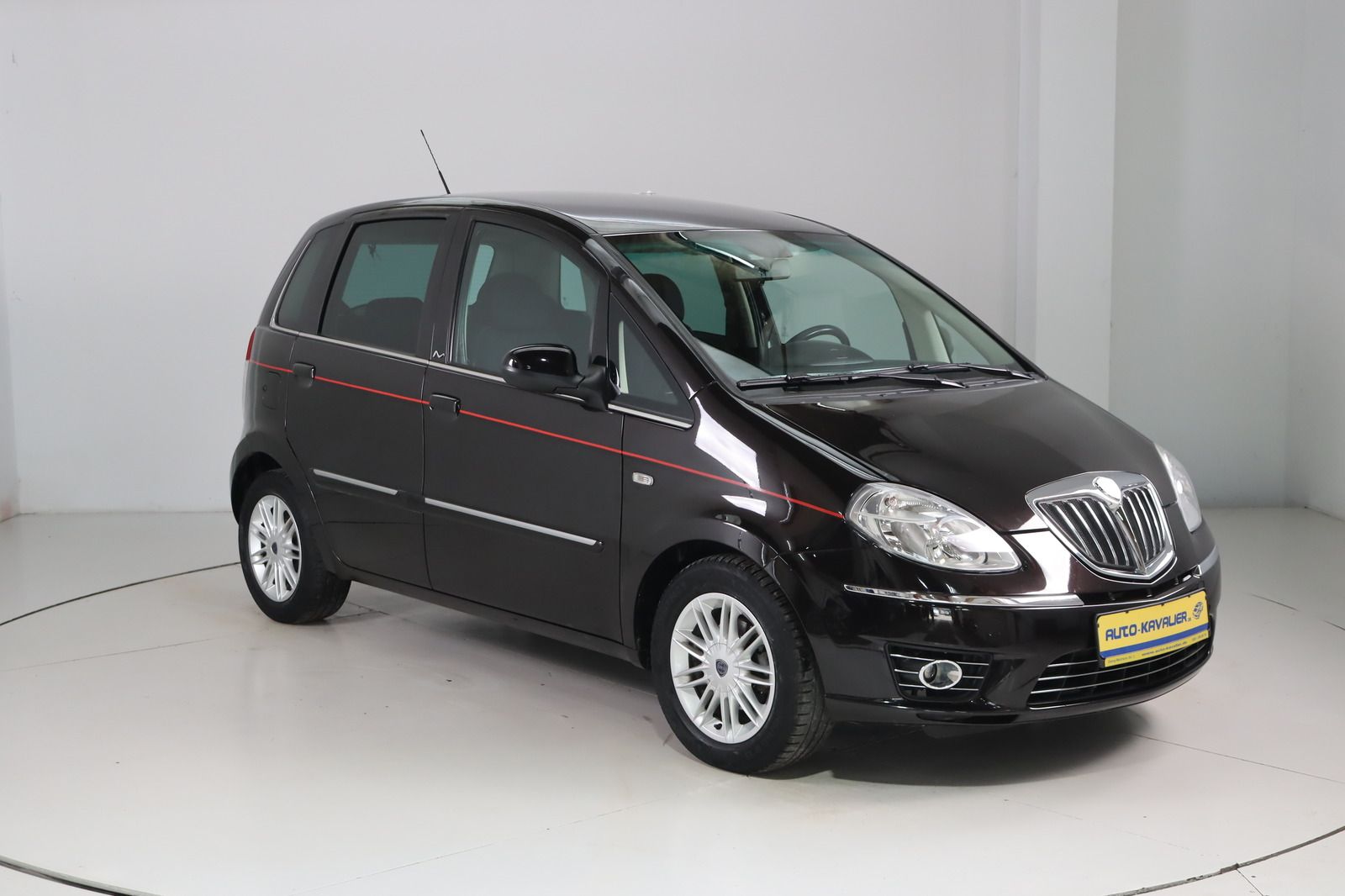 Fahrzeugabbildung Lancia Musa oRo 1.4 16V Edizione