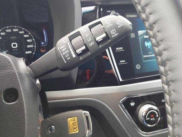 KGM Korando ESSENTIAL 1.5 NAVIDABSHZKAMERAALU