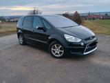 Ford S-Max 2.5 Titanium TÜV 01/28, AHK, SHZ - Ford S-Max mit Benzin-Antrieb: Kleinbus, 2.5