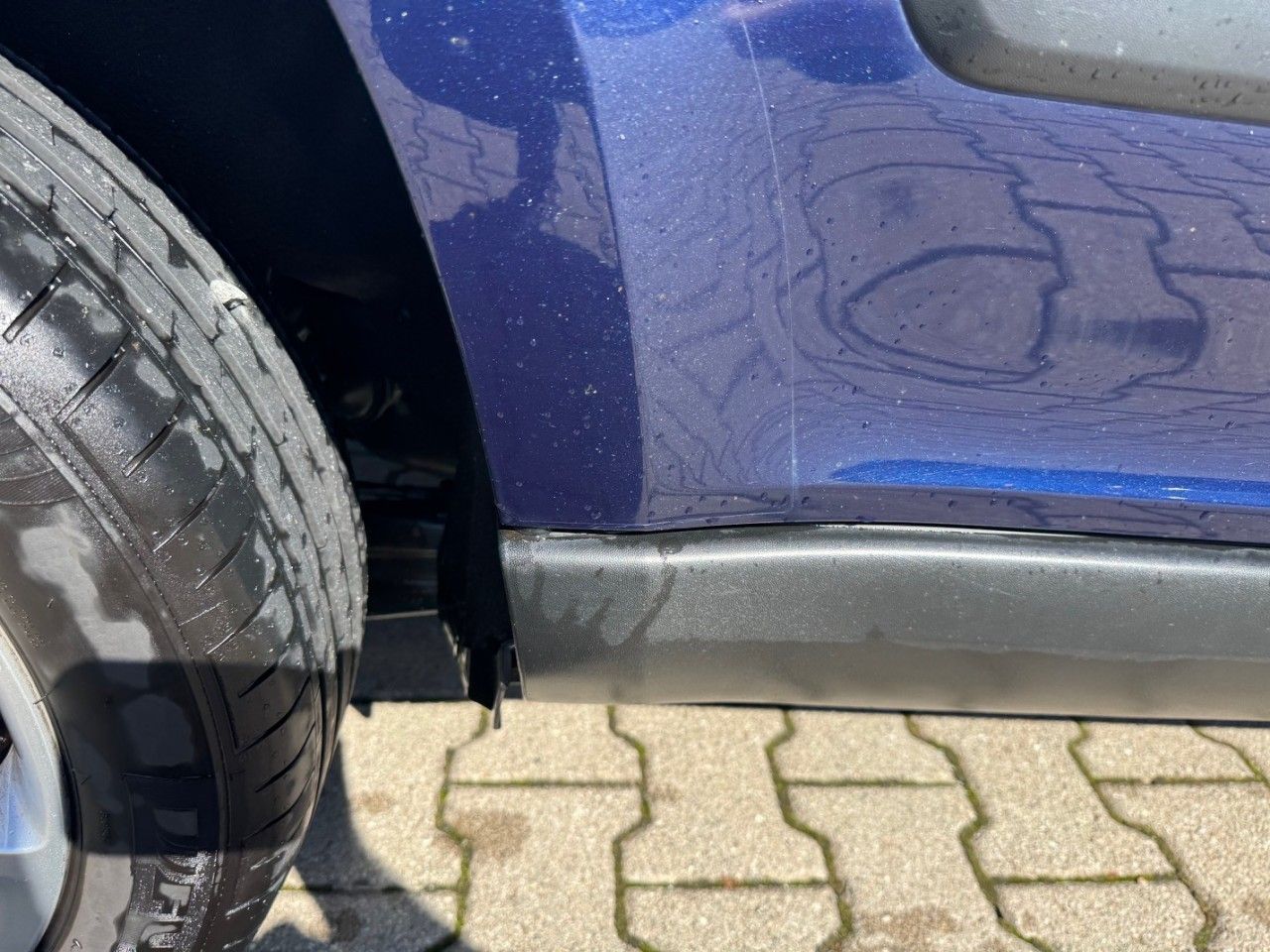 Fahrzeugabbildung SKODA Yeti Active 4x4 TDI - nur an Händler / Gewerbe