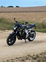 Honda CB650F - HONDA CB 650