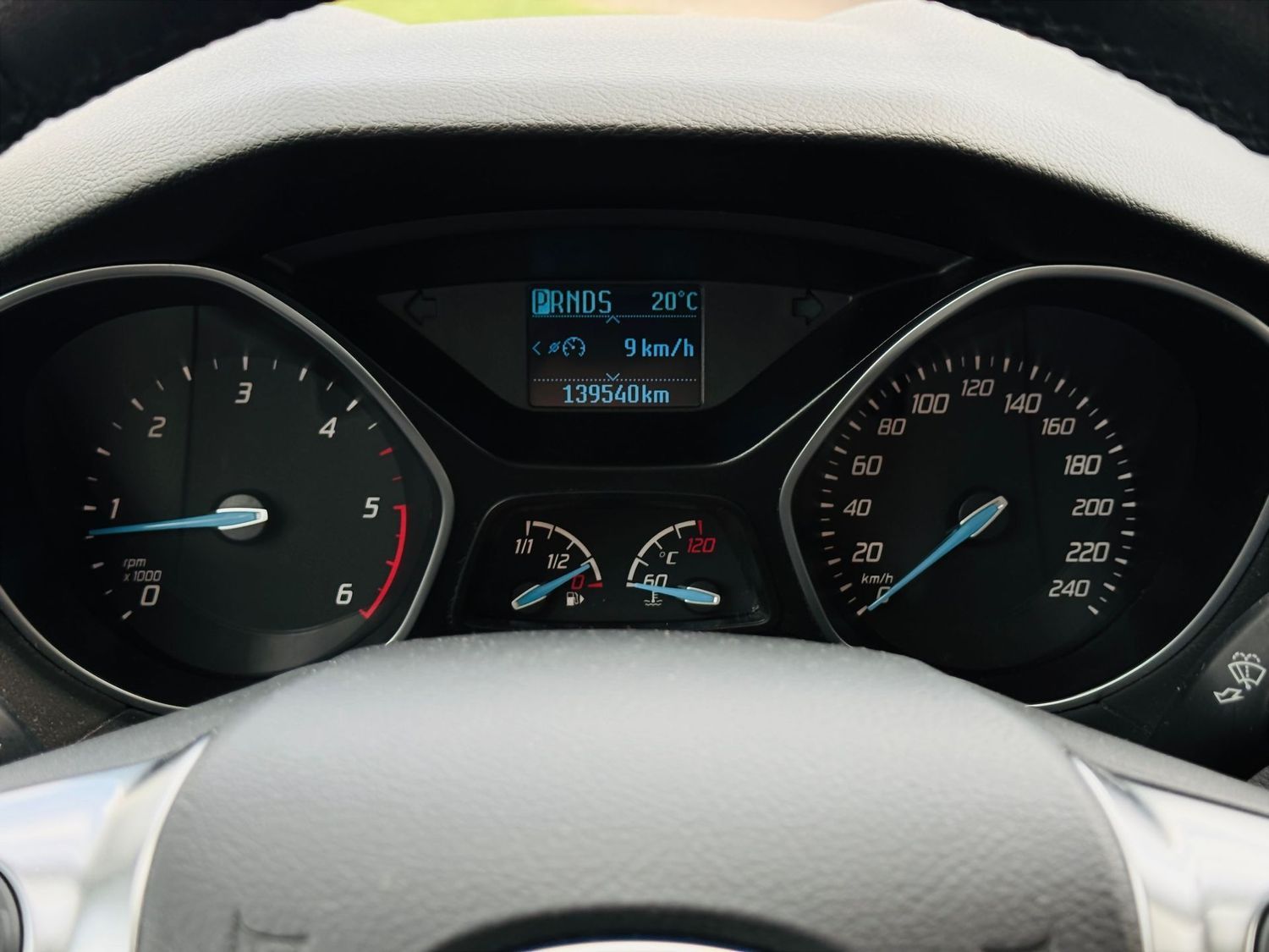 Fahrzeugabbildung Ford Focus 2,0 TDCi, TITANIUM, Automatik, Klima, PTS,