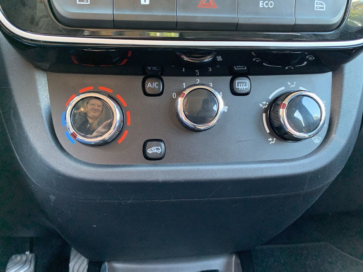 Dacia Spring - Bild 17