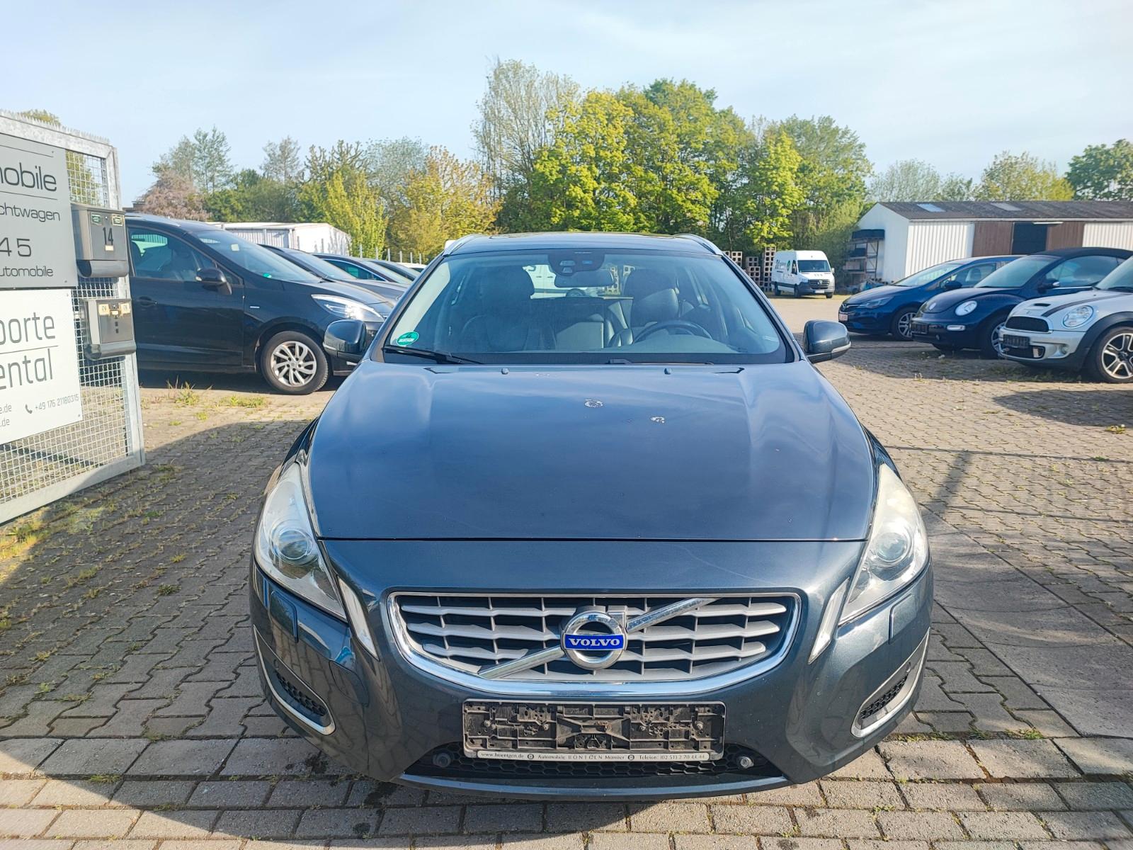 Volvo V60 Kombi Summum