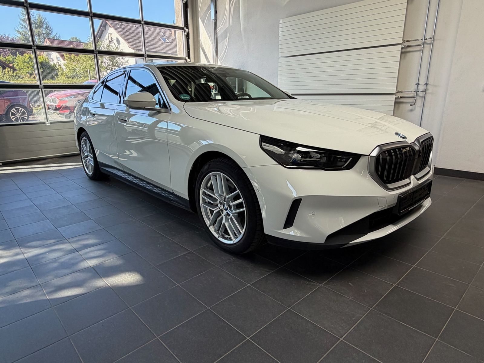 BMW i5 Limousine 40 eDrive Driving Assistant Prof foto 3