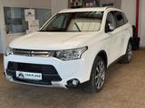 Mitsubishi Outlander Diamant Edition 4WD - Mitsubishi Outlander in Rostock