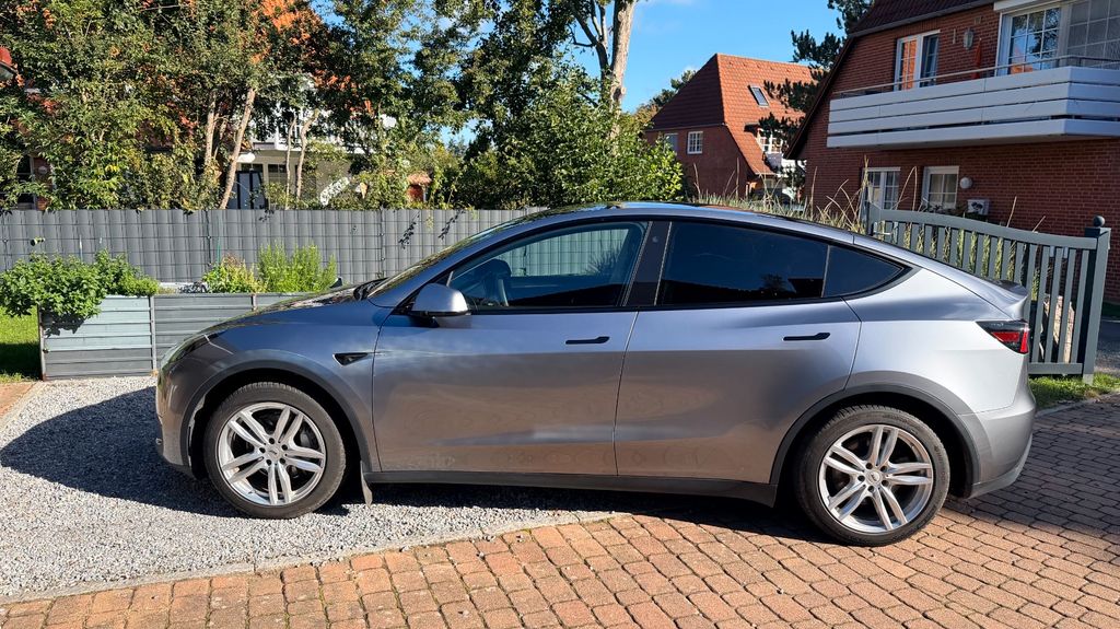 Image of Tesla Model Y