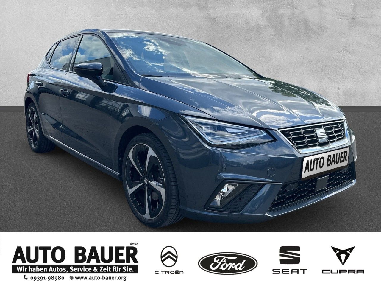 Fahrzeugabbildung SEAT Ibiza FR 1.0 TSI 81 kW (110 PS) 7-Gang-D - mit KI generiert/bearbeitet