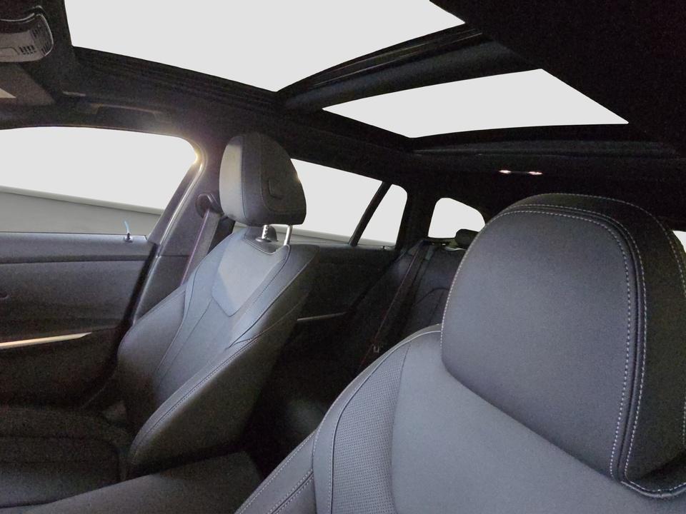 BMW M340i xDrive Touring Auto Innovationsp. Panorama