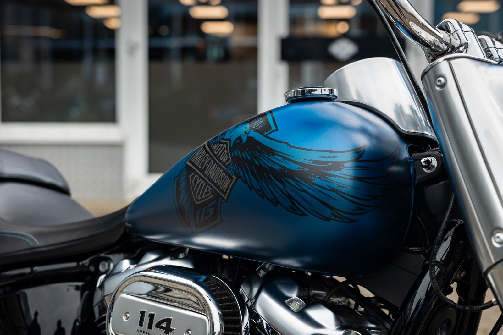 Fahrzeugabbildung Harley-Davidson FLFBS FAT BOY SOFTAIL 114 CUI ANV. JEKILL&HYDE