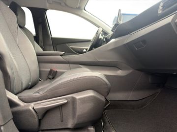 Peugeot 3008 1.6 225 A llure Pack Kam.+KeyLess+LED+Navi