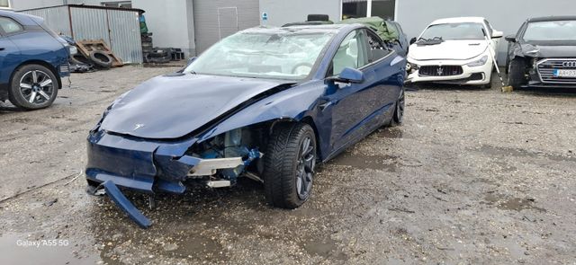 Tesla Model 3 Long Range AWD, 366kW