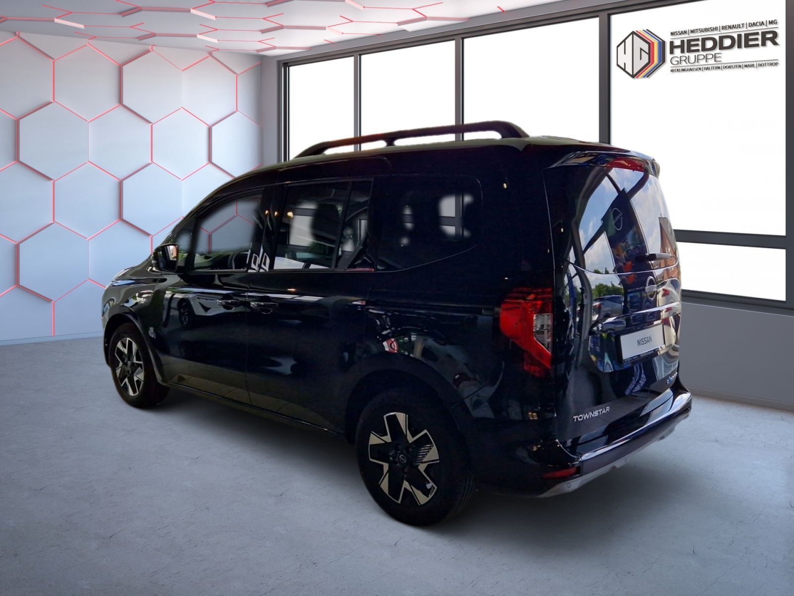 Fahrzeugabbildung Nissan Townstar Kombi L1 EV Tekna 100% Elektrisch *AHK*