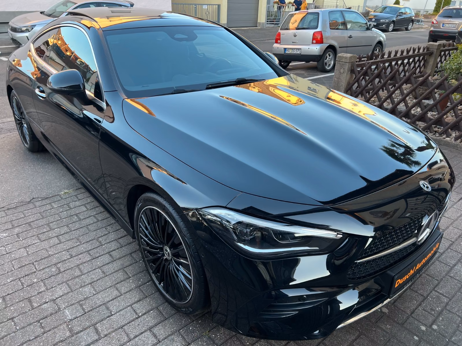 Mercedes-Benz CLE 200 COUPÉ AMG! PANO! MEMORY! TOTWINKEL! 19"!