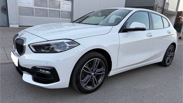 BMW 118 SPORT LINE AUTOMATIK,TÜV,NAVI,LED,TEILLEDER