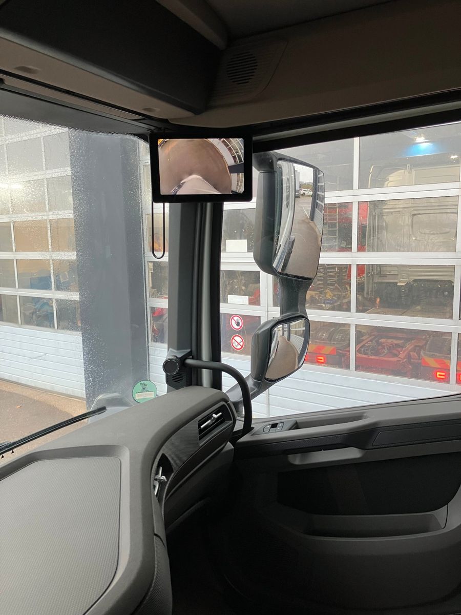 Fahrzeugabbildung DAF XF 450 FT mit ADR