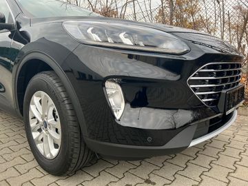 Ford Kuga - 4