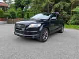 Audi Q7 s-line V8 3,5 Ahk - Audi Q7 aus 2008: Line