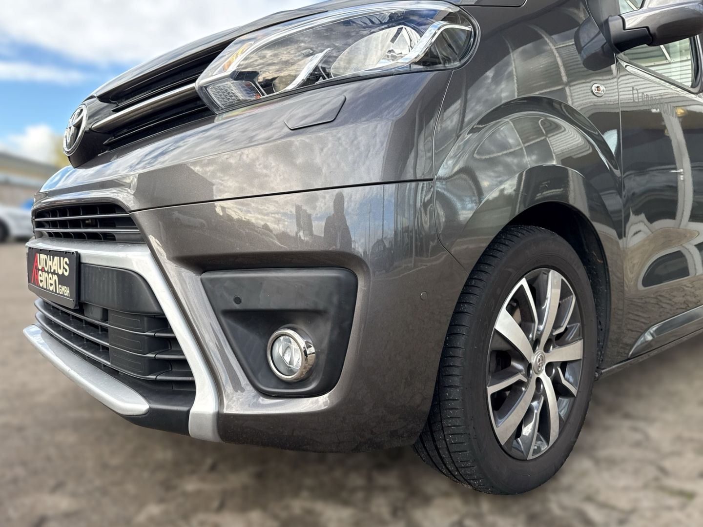 Fahrzeugabbildung Crosscamp Camper Van Flex Faltdach HUD StandHZG AHK-abnehm