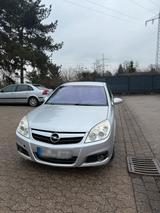 Volkswagen Opfel Signum Automatik 1,9 Diesel - Volkswagen Golf aus 2008 mit Diesel-Antrieb: Kombi