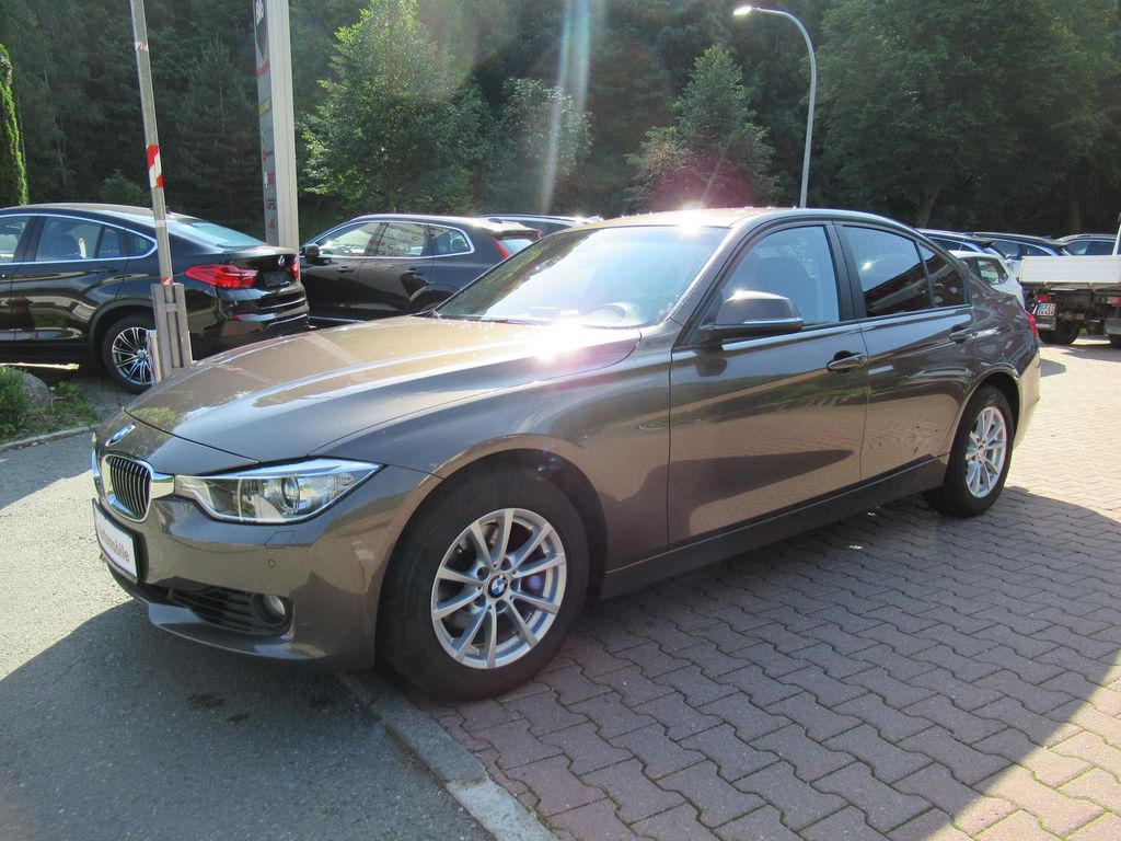 BMW 320