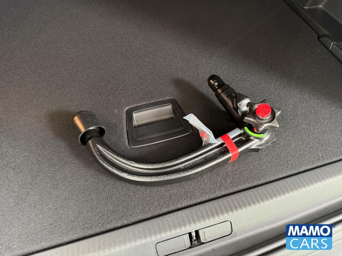 Peugeot 3008 Hybrid 136 GT  AHK/ACC/CAM/NAVI/SHZ