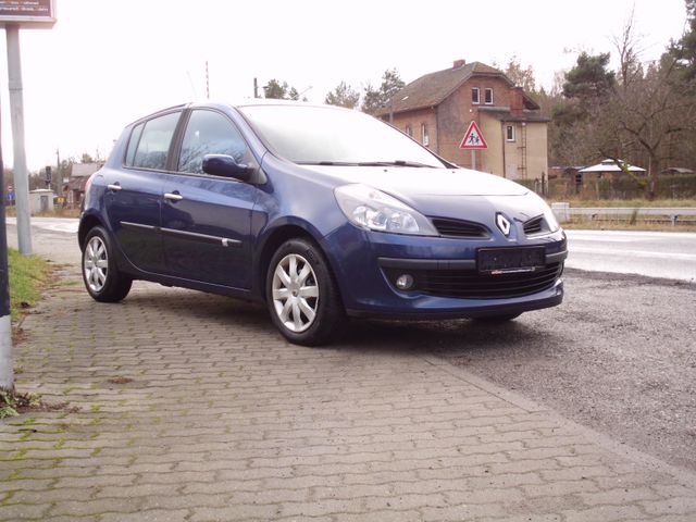 Renault Clio Edition Dynamique 1.6 16V 65kW