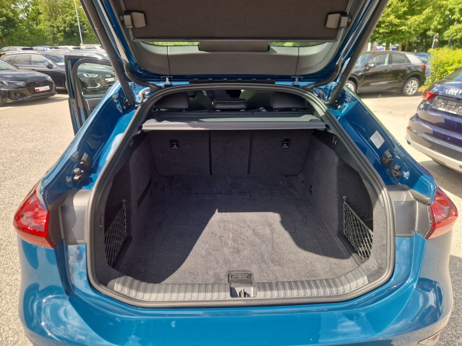 Audi A6 e-tron - Bild 8