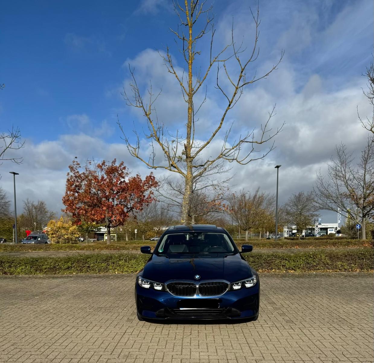 BMW 320