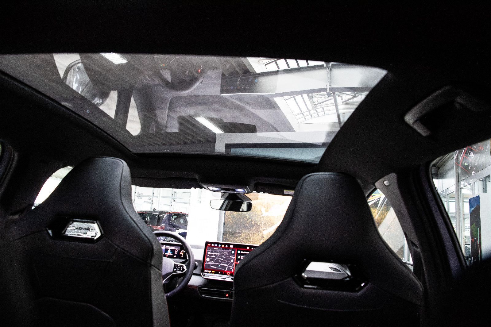 Fahrzeugabbildung Volkswagen ID.3GTX 210kW+Pano+Wäpu+AHK+MATRIX+LHZ+NAVI+ACC