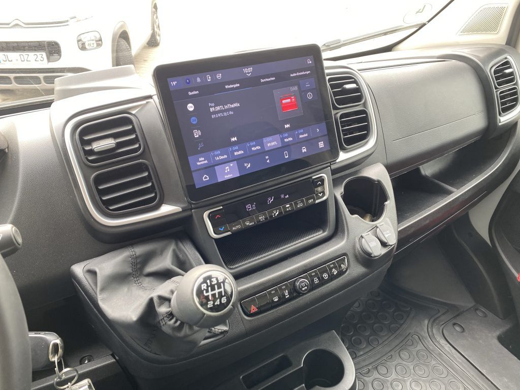 Fahrzeugabbildung Citroën Jumper 2.2 BlueHDi 140 L3H2 *NAVI*Allwetterreife