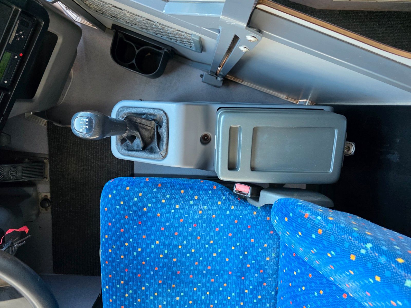 Fahrzeugabbildung Iveco Crossway LI6C 12 Klima Intarder 45+26+1