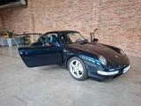 Porsche 993 Carrera 4 Coupé Carrera - blaue Porsche 993