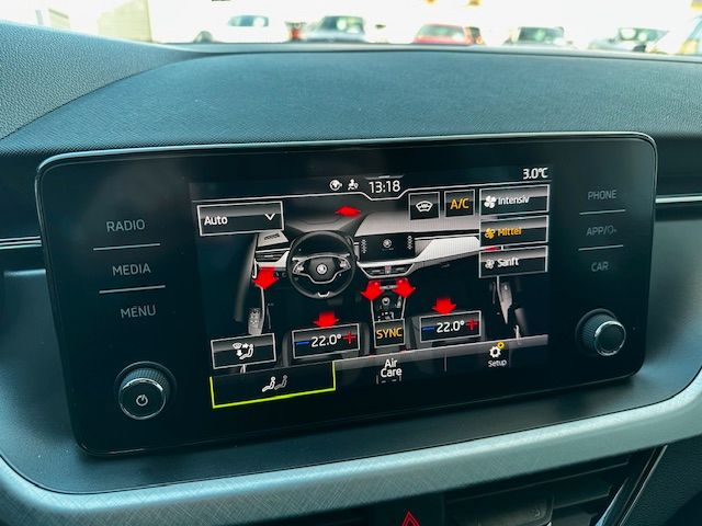 Kamiq Tour AHK;LED;KAMERA;PDC vo+hi;