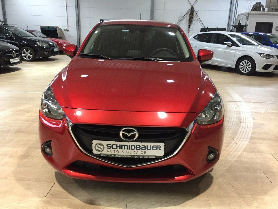 MAZDA 2