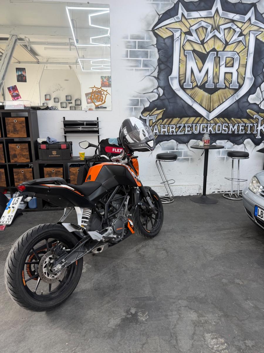 KTM Duke 2013 — interior