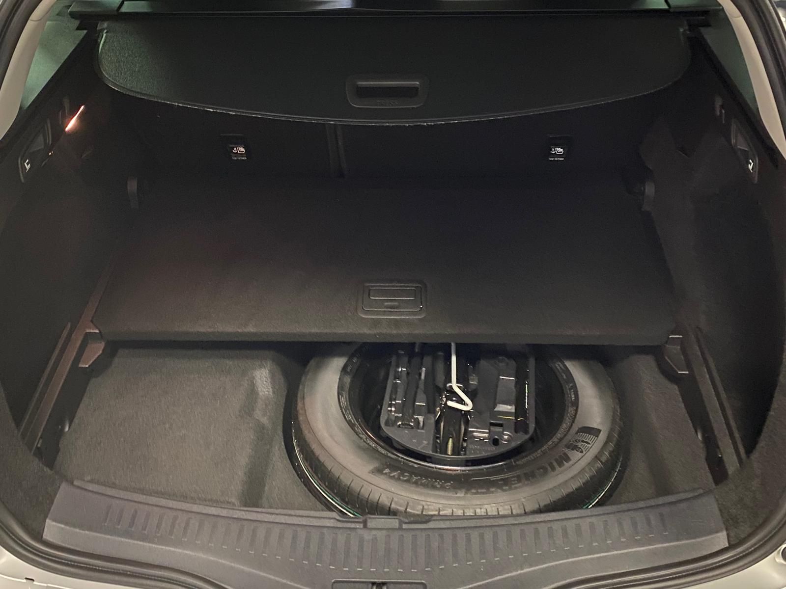 Fahrzeugabbildung Renault Megane TCe IV 140 1.3 Grandtour+NAVI+KAMERA+ALU