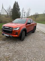 Isuzu D-Max VCross 4x4 Pickup | AHK | Klima | Garantie - Isuzu D-Max von privat