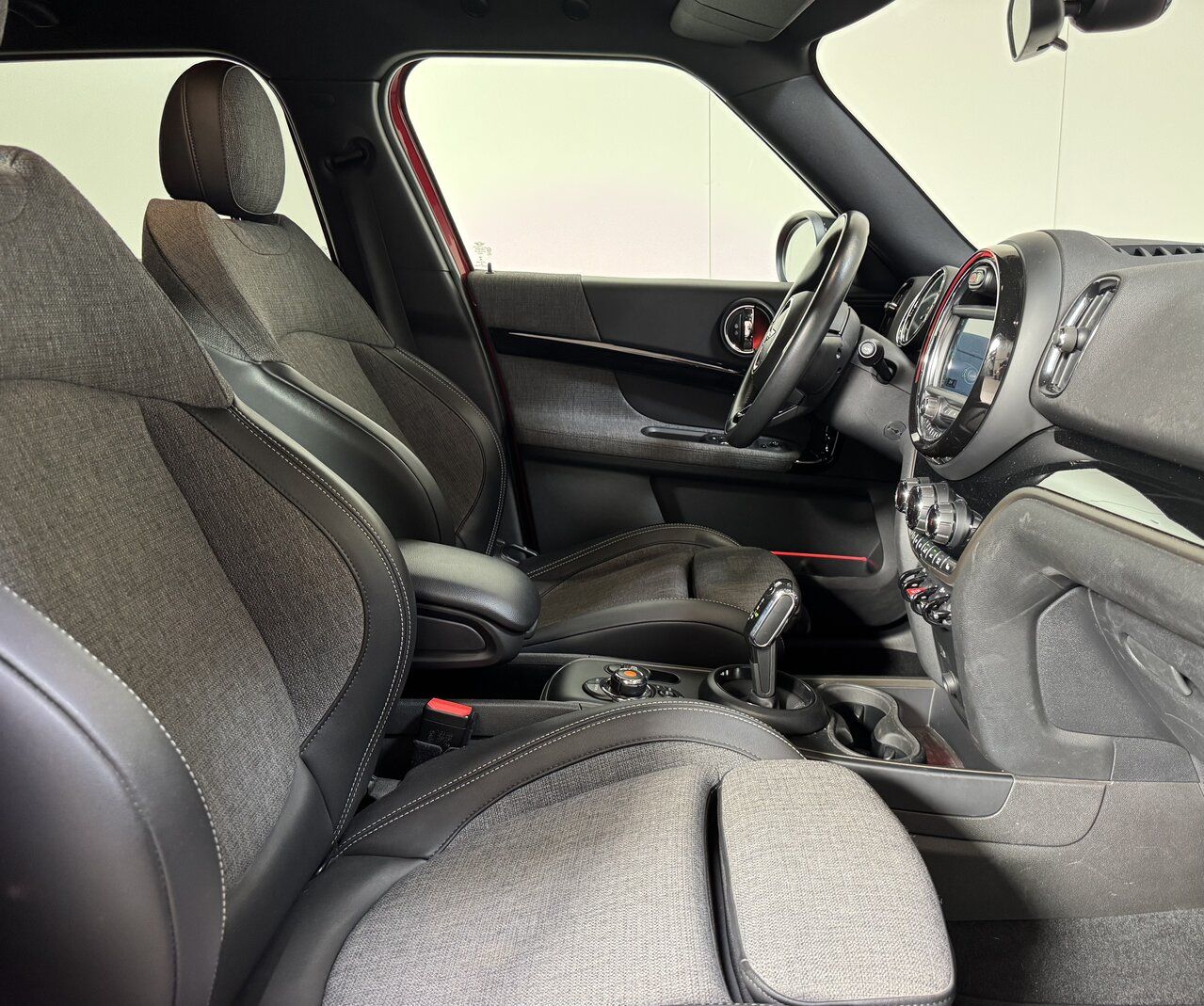 MINI Cooper Countryman 1.5 Benzine Autom. - Airco - G imagem 2
