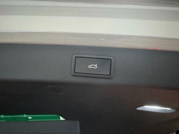 Fahrzeugverkauf 30 Skoda Kodiaq 2.0 TDI 142 kW 4x4 Sportline*7-Sitze* AHK